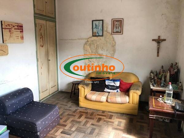 Casa à venda com 6 quartos, 367m² - Foto 30