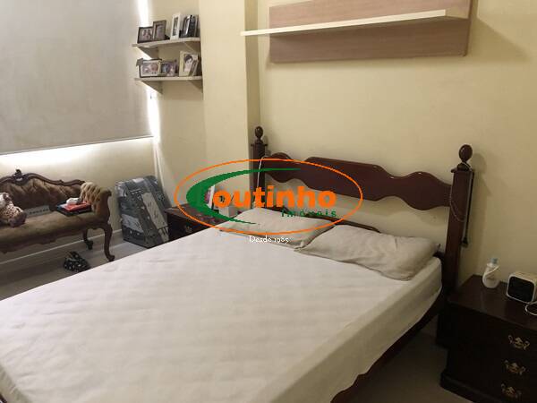 Apartamento à venda com 2 quartos, 70m² - Foto 5