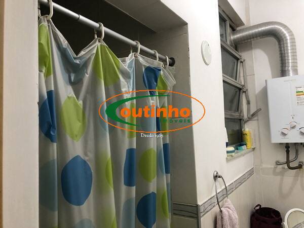 Apartamento à venda com 2 quartos, 70m² - Foto 10