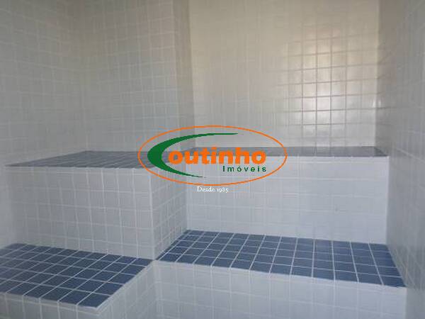 Apartamento à venda com 2 quartos, 82m² - Foto 21