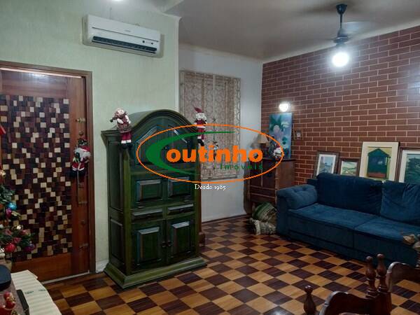 Apartamento à venda com 4 quartos, 135m² - Foto 3