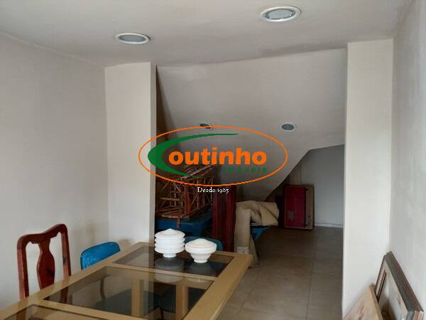 Apartamento à venda com 4 quartos, 135m² - Foto 23