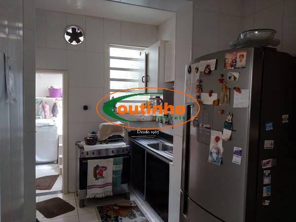 Apartamento à venda com 4 quartos, 135m² - Foto 18