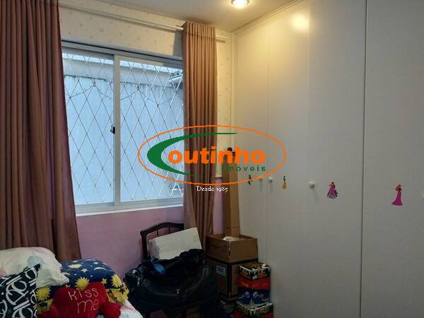 Apartamento à venda com 2 quartos, 82m² - Foto 9