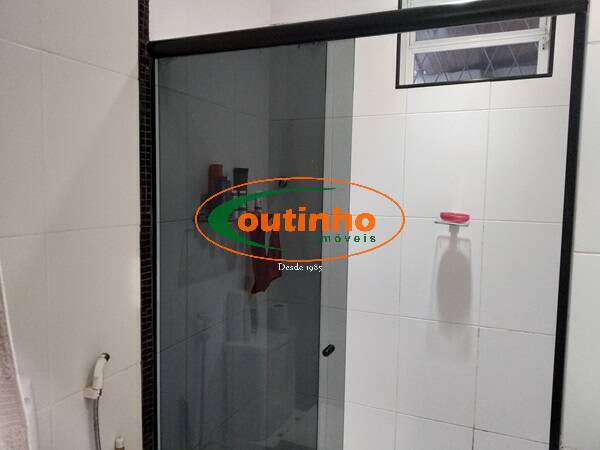 Apartamento à venda com 2 quartos, 82m² - Foto 11