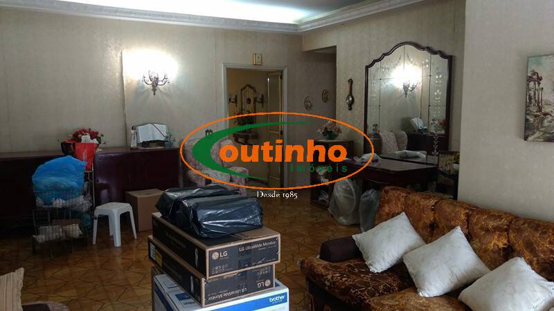 Apartamento à venda com 4 quartos, 160m² - Foto 2