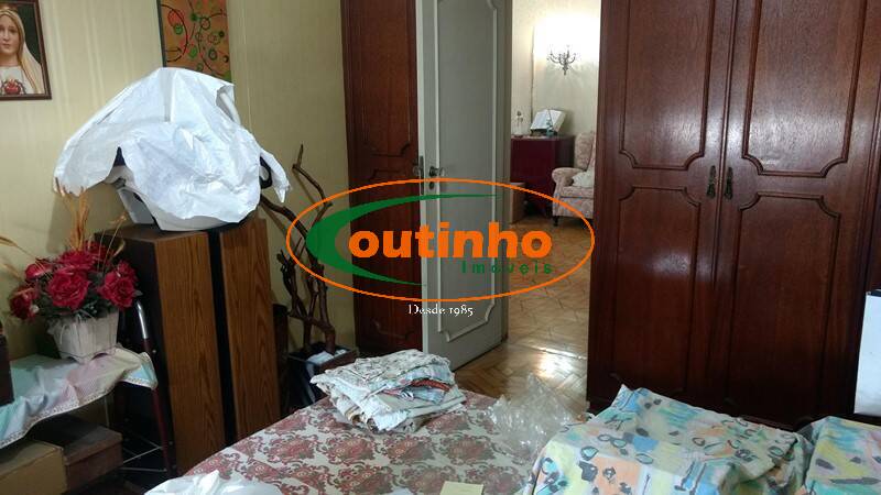 Apartamento à venda com 4 quartos, 160m² - Foto 17