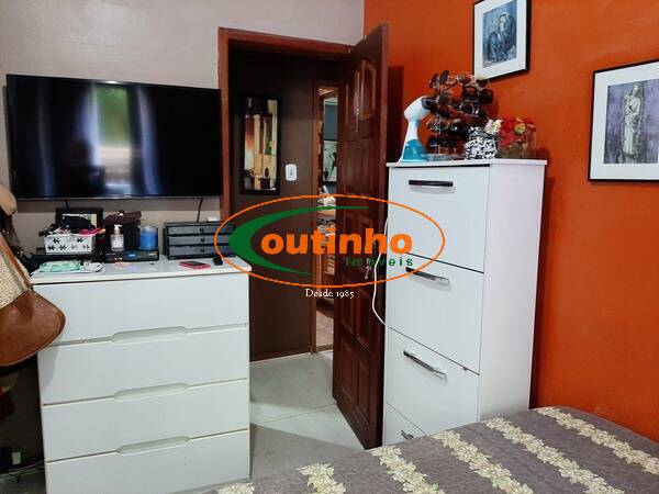 Apartamento à venda com 2 quartos, 63m² - Foto 9