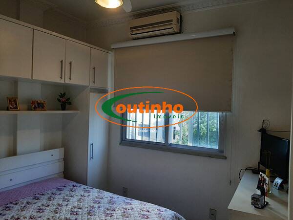 Apartamento à venda com 2 quartos, 61m² - Foto 6