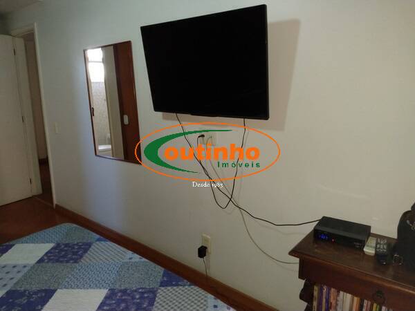 Apartamento à venda com 3 quartos, 129m² - Foto 18