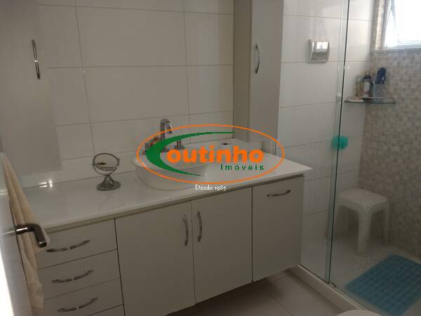 Apartamento à venda com 3 quartos, 129m² - Foto 19