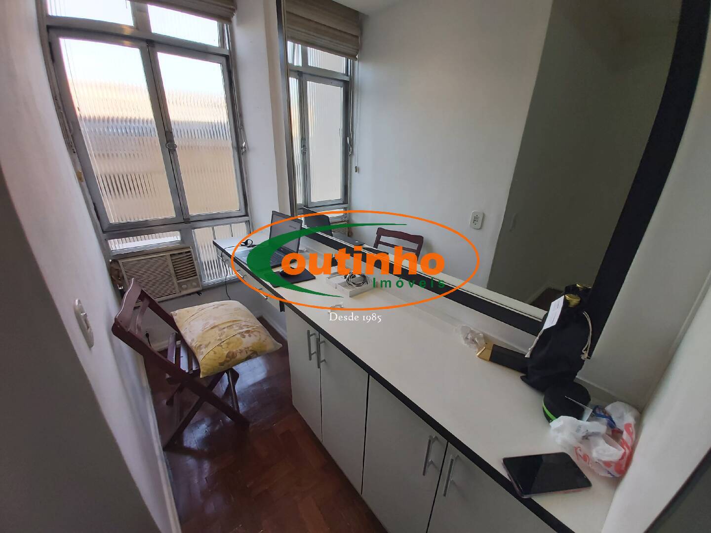 Apartamento à venda com 2 quartos, 56m² - Foto 5