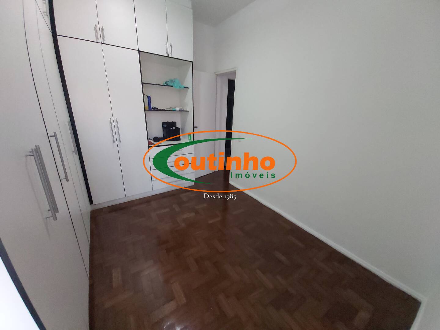 Apartamento à venda com 2 quartos, 56m² - Foto 6