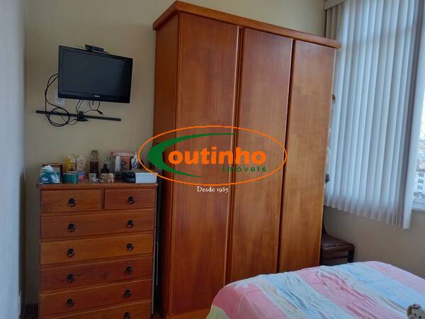 Apartamento à venda com 1 quarto, 40m² - Foto 9