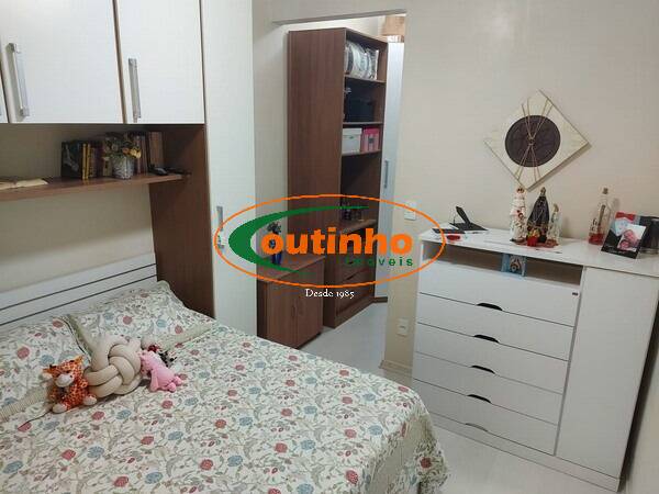 Apartamento à venda com 3 quartos, 115m² - Foto 9