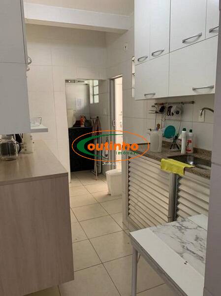 Apartamento à venda com 2 quartos, 81m² - Foto 17