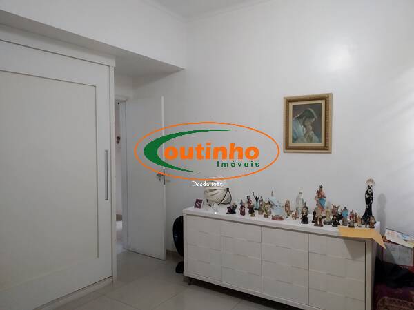 Casa à venda com 5 quartos, 258m² - Foto 15