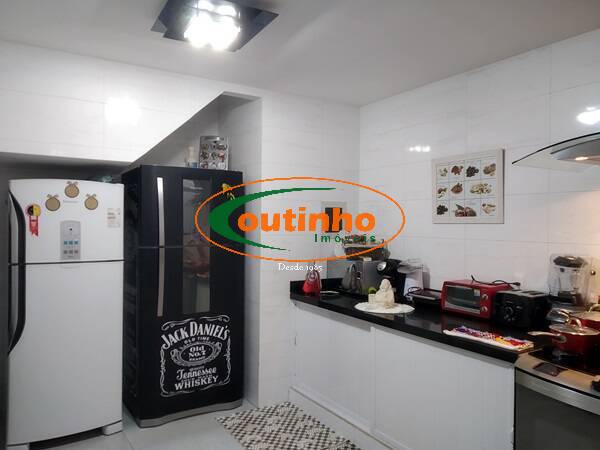 Casa à venda com 5 quartos, 258m² - Foto 23