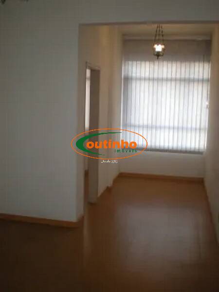 Apartamento à venda com 1 quarto, 30m² - Foto 1