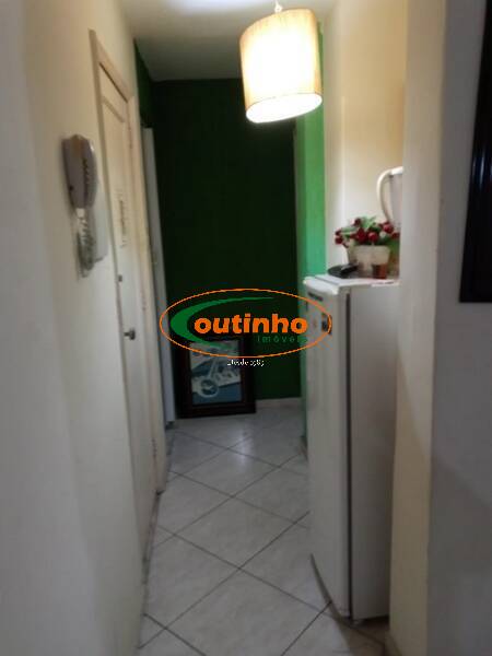 Apartamento à venda com 3 quartos, 139m² - Foto 17