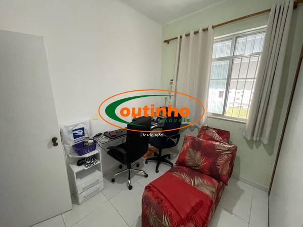 Casa à venda com 5 quartos, 175m² - Foto 16