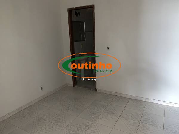 Casa à venda com 4 quartos, 300m² - Foto 16