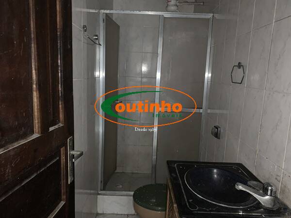 Casa à venda com 4 quartos, 300m² - Foto 37