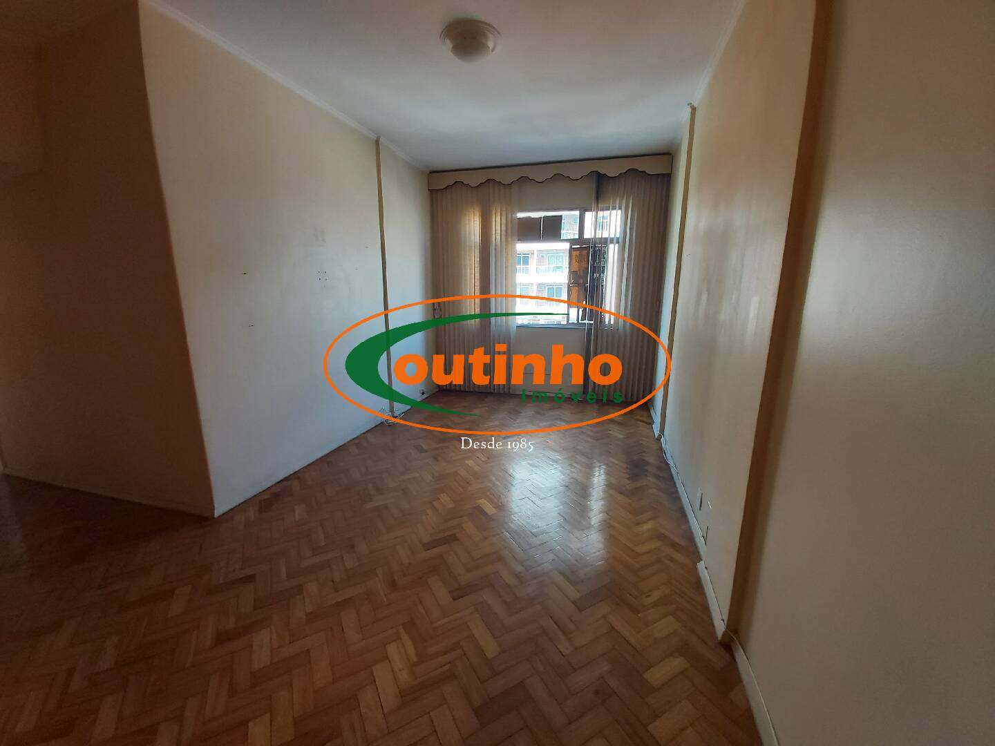 Apartamento à venda com 2 quartos, 74m² - Foto 10