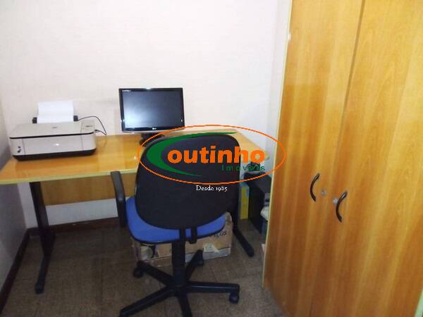 Apartamento à venda com 2 quartos, 130m² - Foto 8