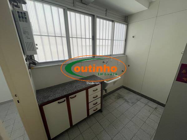 Apartamento à venda com 3 quartos, 80m² - Foto 17