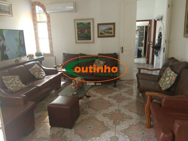 Apartamento à venda com 4 quartos, 256m² - Foto 9