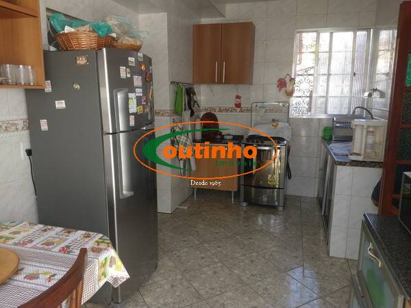 Apartamento à venda com 4 quartos, 256m² - Foto 36