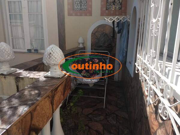 Apartamento à venda com 4 quartos, 256m² - Foto 41