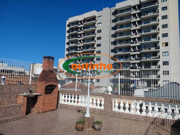 Apartamento à venda com 4 quartos, 256m² - Foto 1