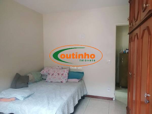 Apartamento à venda com 1 quarto, 60m² - Foto 24