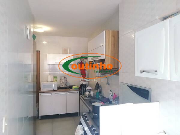 Apartamento à venda com 1 quarto, 60m² - Foto 27