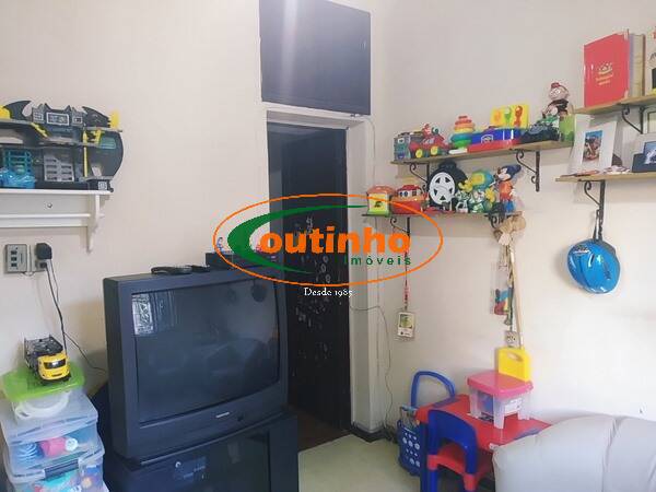 Apartamento à venda com 4 quartos, 274m² - Foto 7