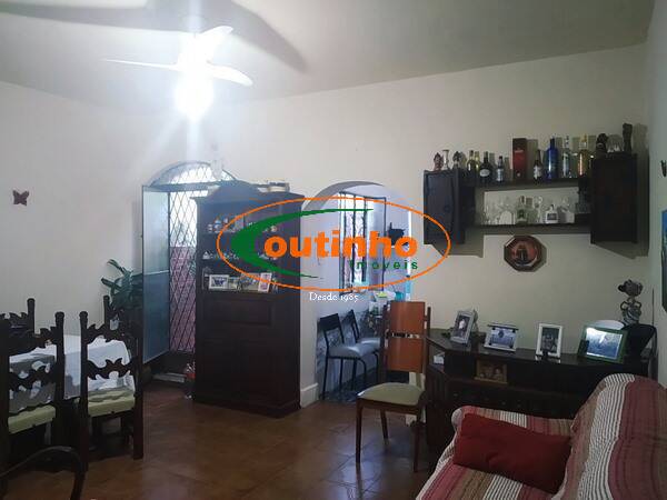 Apartamento à venda com 4 quartos, 274m² - Foto 3