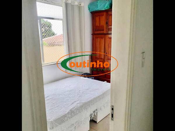 Apartamento à venda com 2 quartos, 65m² - Foto 18