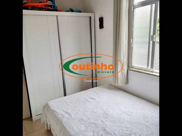 Apartamento à venda com 2 quartos, 65m² - Foto 25