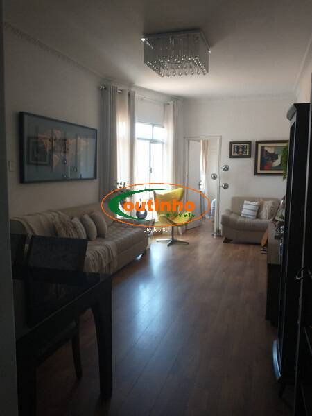 Apartamento à venda com 2 quartos, 72m² - Foto 27