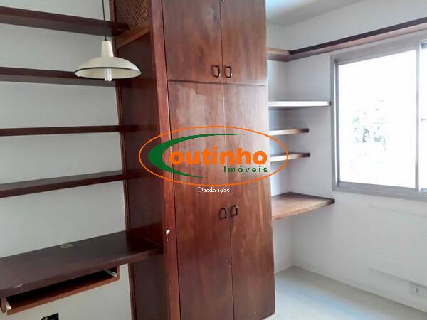 Apartamento à venda com 2 quartos, 56m² - Foto 13