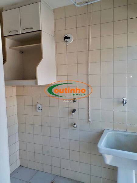 Apartamento à venda com 2 quartos, 56m² - Foto 17