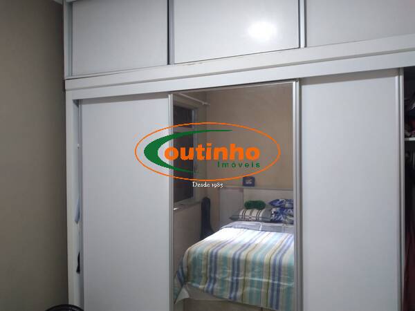 Apartamento à venda com 2 quartos, 66m² - Foto 5