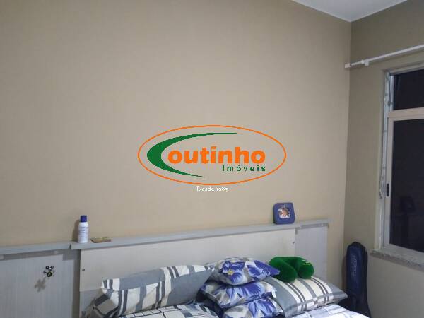 Apartamento à venda com 2 quartos, 66m² - Foto 6