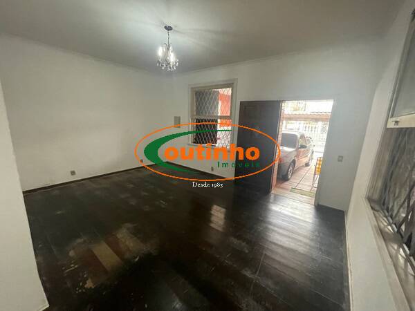 Casa à venda com 4 quartos, 172m² - Foto 18