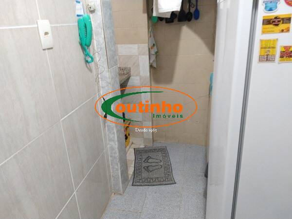 Apartamento à venda com 1 quarto, 42m² - Foto 18