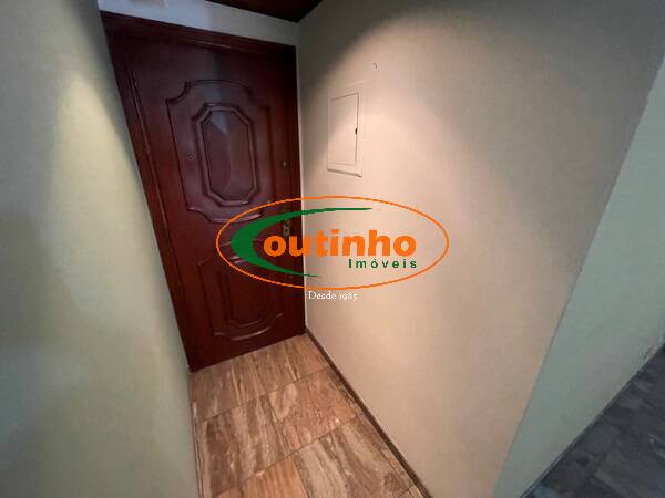 Apartamento à venda com 2 quartos, 92m² - Foto 7