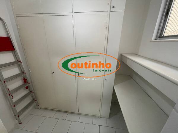 Apartamento à venda com 2 quartos, 92m² - Foto 13