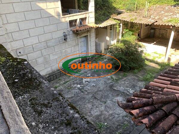 Casa à venda com 6 quartos, 480m² - Foto 26